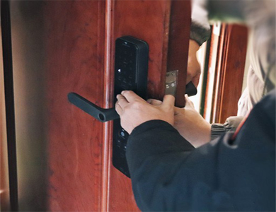 闵行24小时上门开锁公司